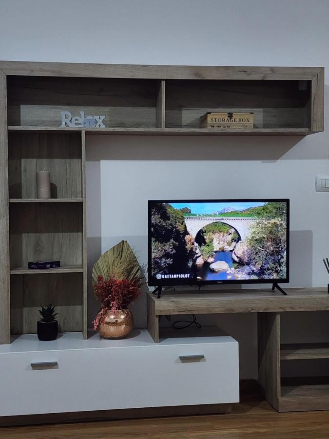 Brana Apartment *